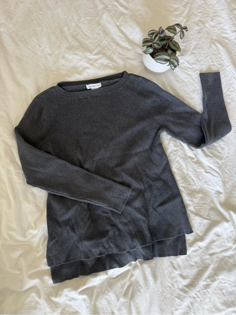 Liz Claiborne Charcoal Crewneck Sweater - Dark Gray